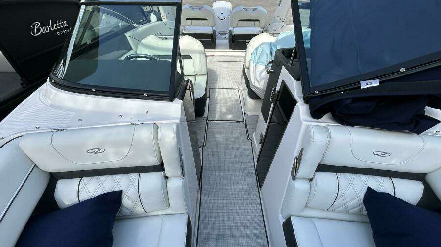 2026 Regal 26 LX6 - Bow
