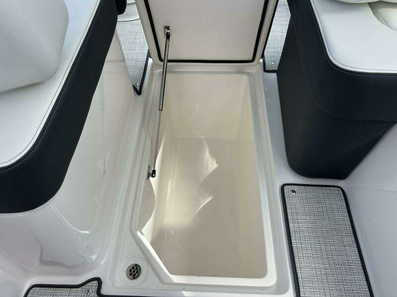 2026 Regal 26 LX6 - Storage