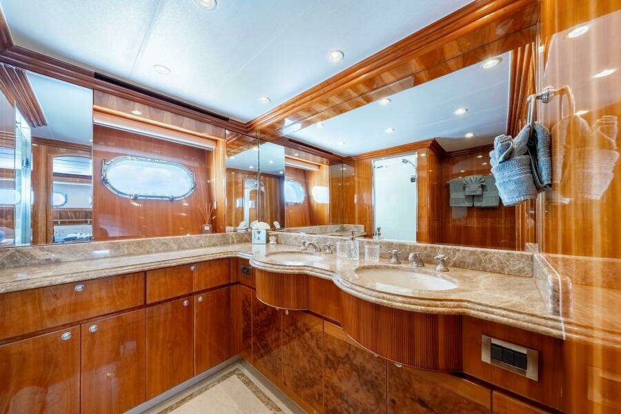 BRANDI WINE 114ft Hargrave Yacht For Sale