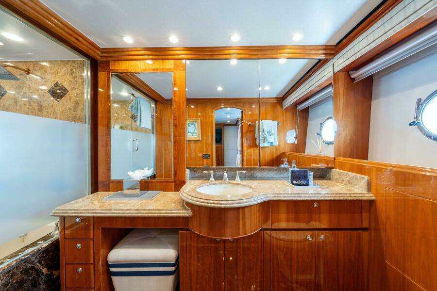 BRANDI WINE 114ft Hargrave Yacht For Sale