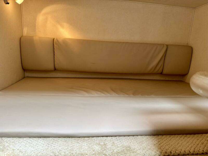 29ft Sea Ray Yacht For Sale