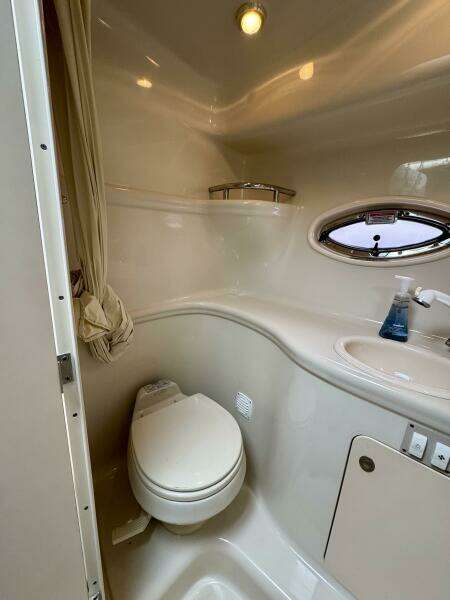 29ft Sea Ray Yacht For Sale