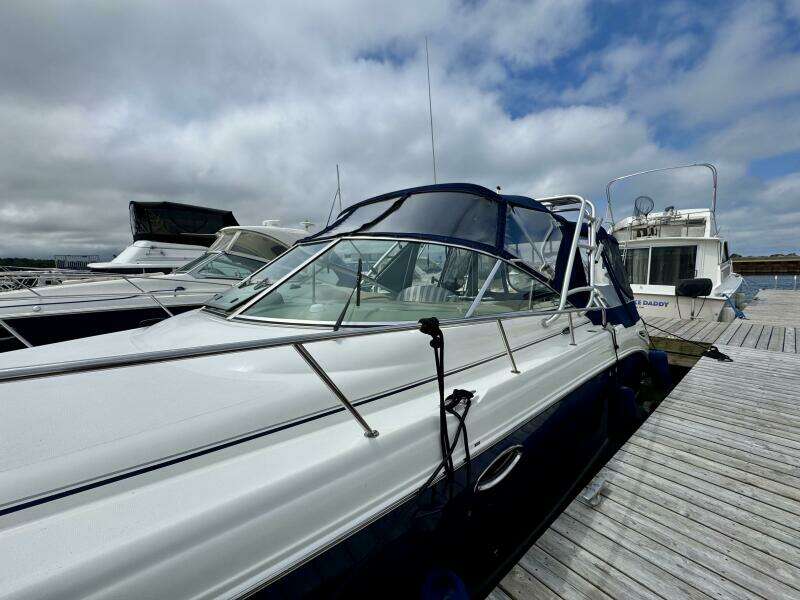 29ft Sea Ray Yacht For Sale