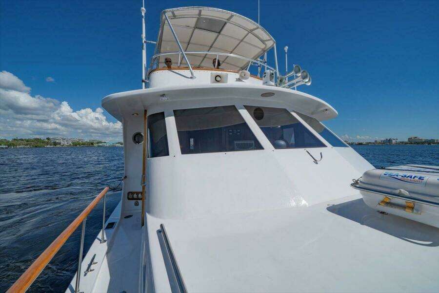 56ft Matthews Yacht For Sale