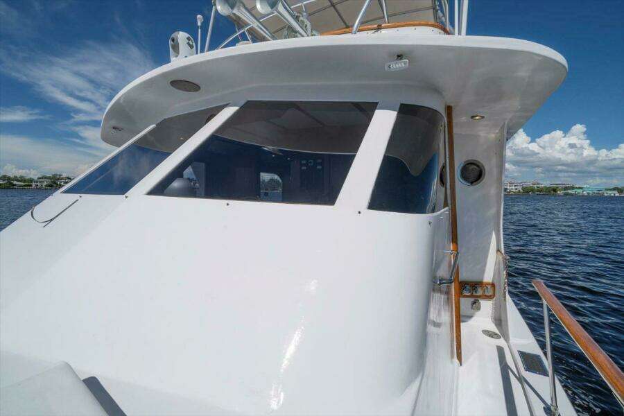 56ft Matthews Yacht For Sale