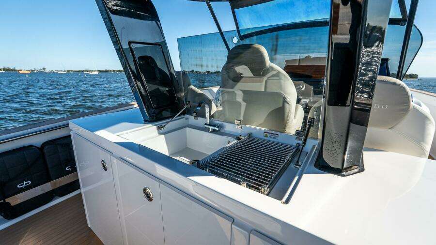 38ft Pardo Yachts Yacht For Sale