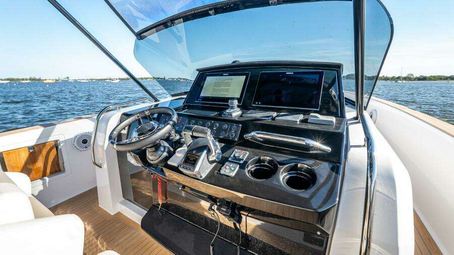 38ft Pardo Yachts Yacht For Sale