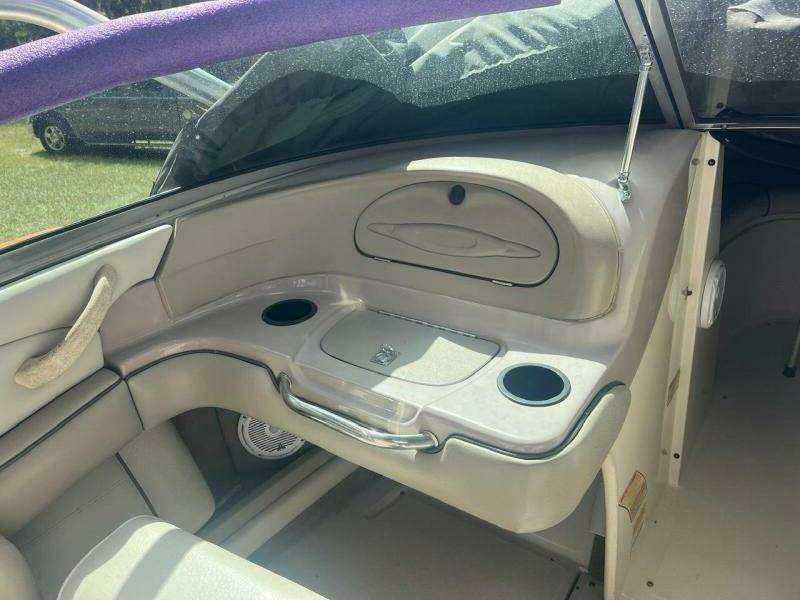 23ft Sea Ray Yacht For Sale