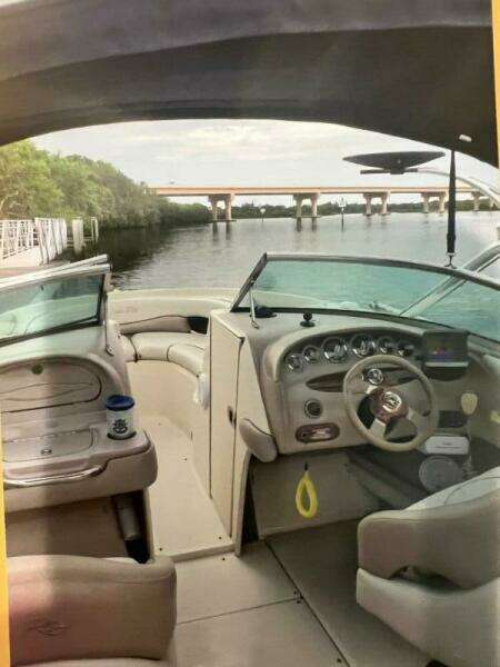23ft Sea Ray Yacht For Sale