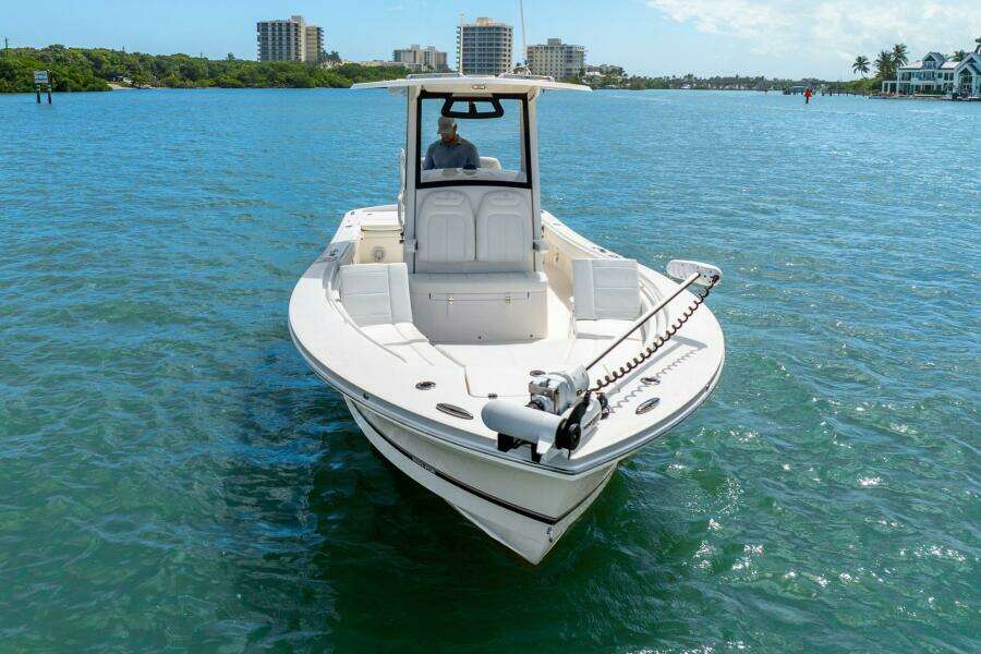 26ft Regulator Yacht For Sale