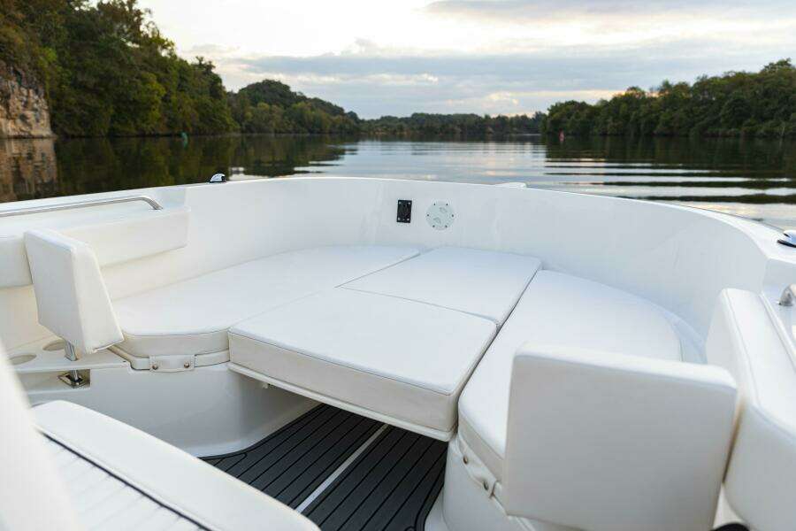 22ft Bayliner Yacht For Sale 22ft Bayliner Yacht For Sale