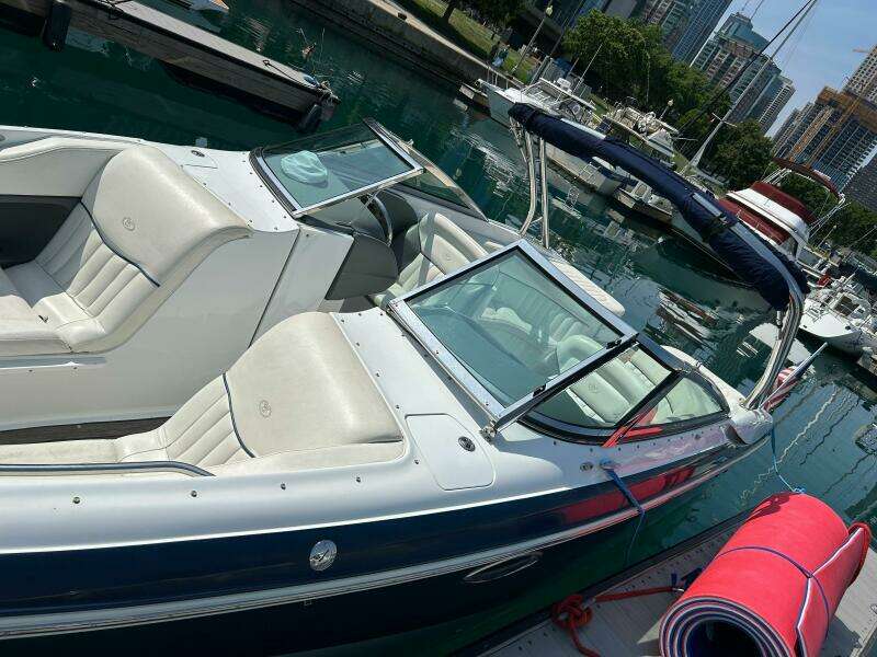 28ft Cobalt Yacht For Sale