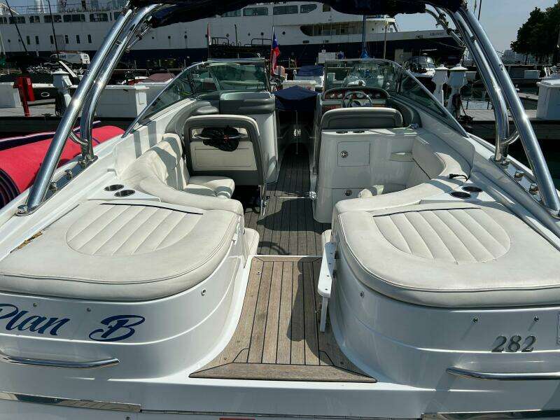 28ft Cobalt Yacht For Sale