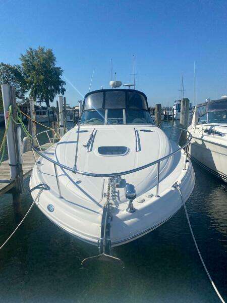 34ft Sea Ray Yacht For Sale