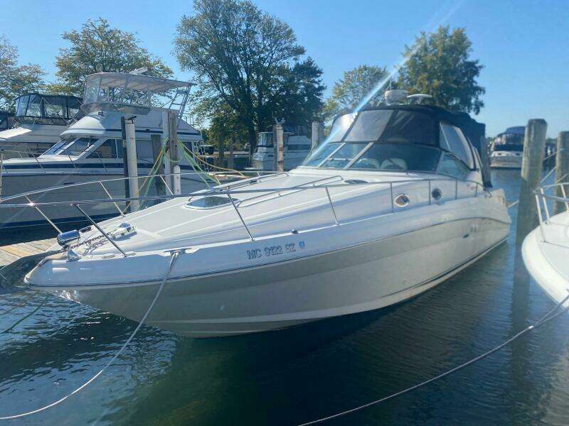 34ft Sea Ray Yacht For Sale