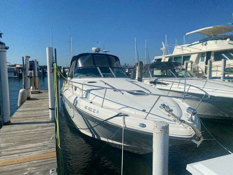 34ft Sea Ray Yacht For Sale