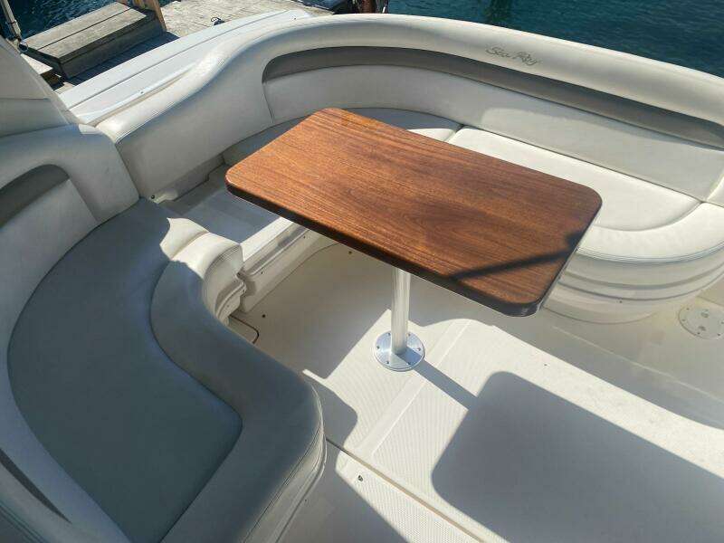 34ft Sea Ray Yacht For Sale