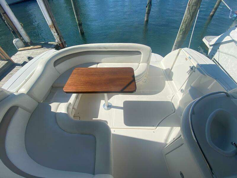 34ft Sea Ray Yacht For Sale