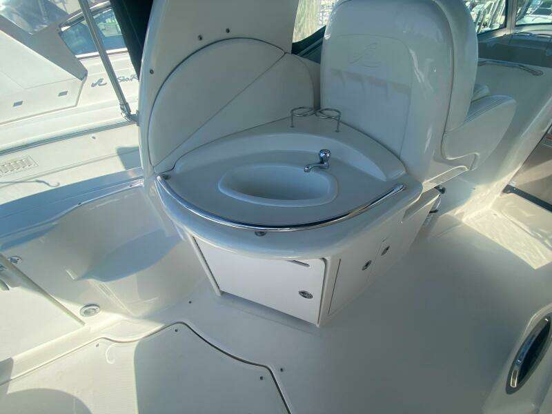 34ft Sea Ray Yacht For Sale