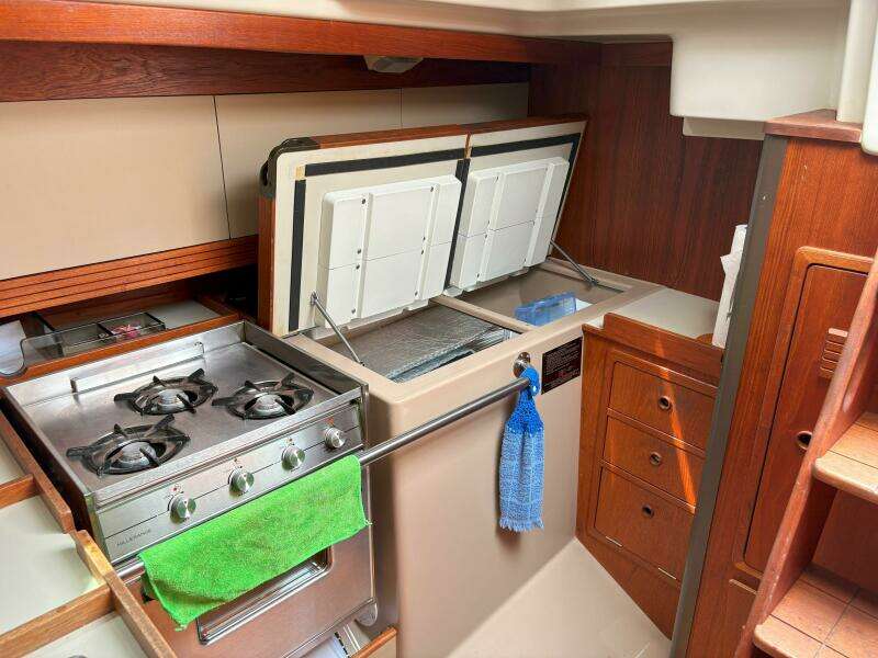 Magic Flyte 41ft C amp C Yacht For Sale