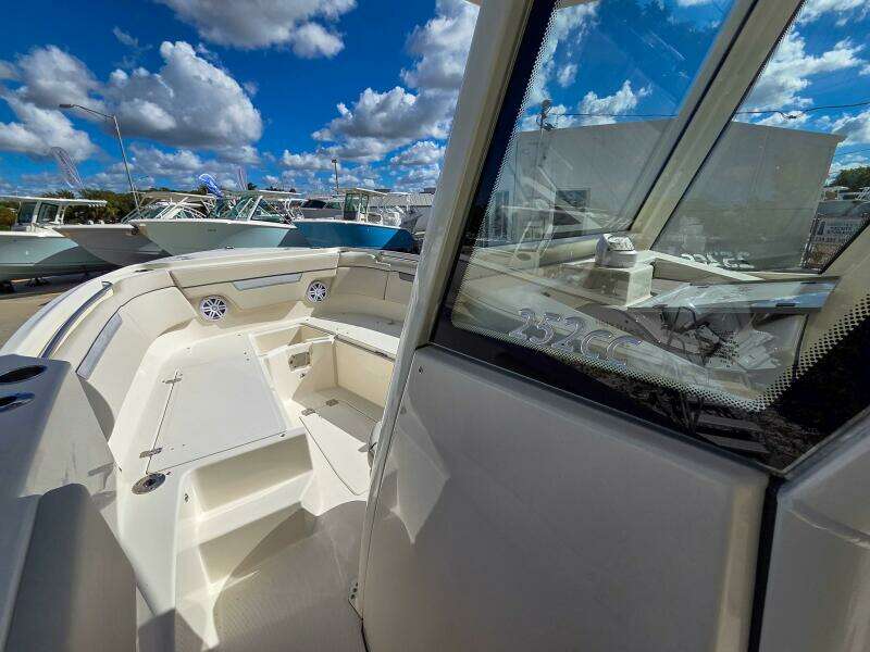 25ft Sailfish Yacht For Sale