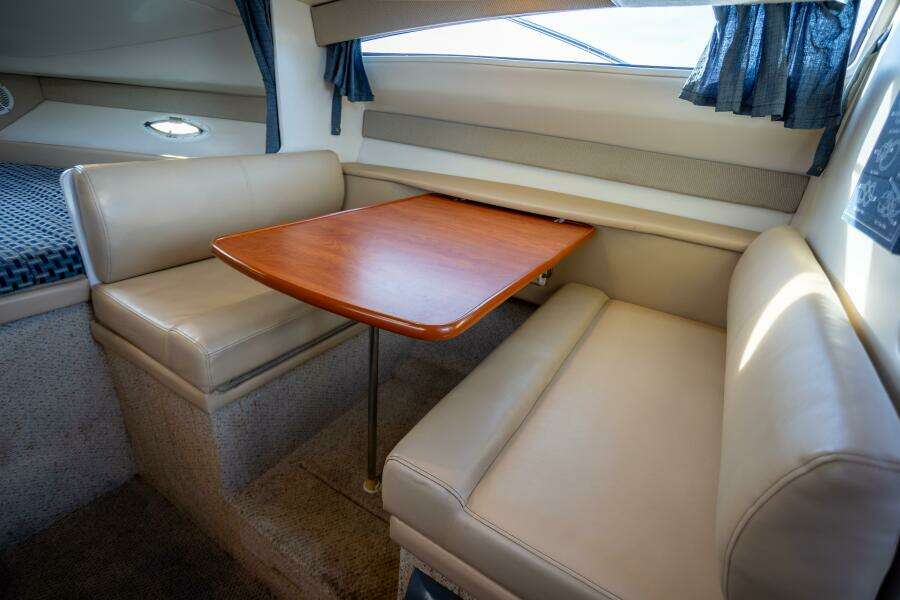 Our Trade 28ft Bayliner Yacht For Sale Our Trade 28ft Bayliner Yacht For Sale