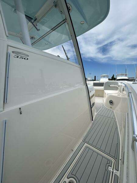 36ft Cobia Yacht For Sale