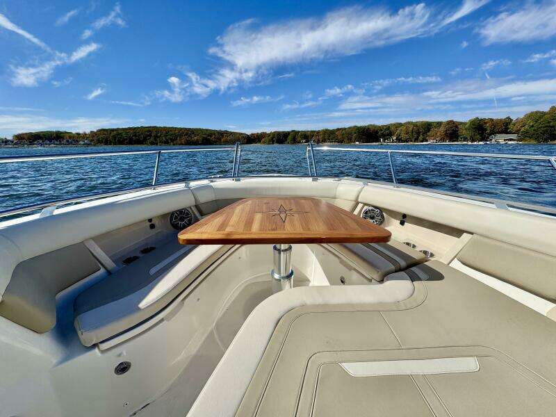 38ft Boston Whaler Yacht For Sale