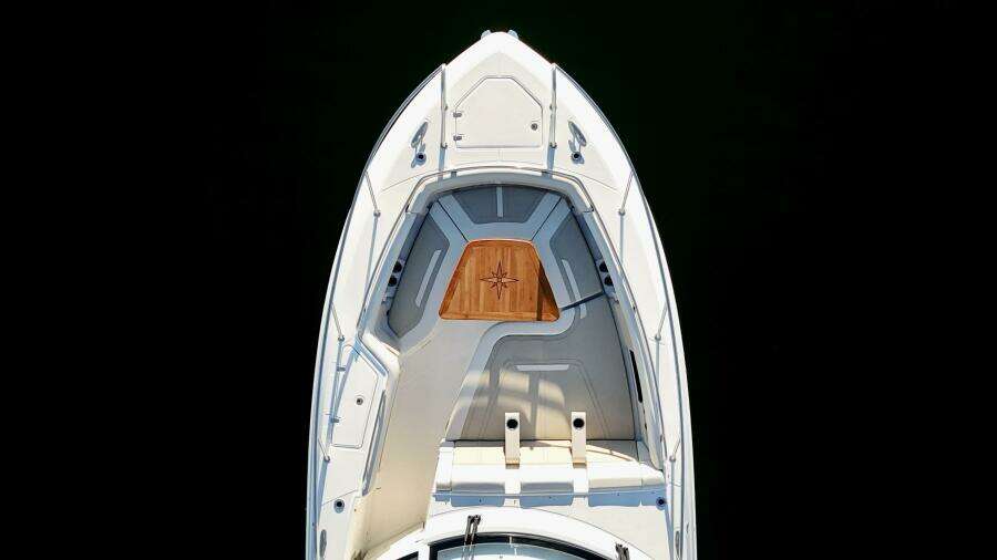 38ft Boston Whaler Yacht For Sale