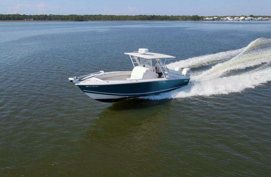 2003 31 Jupiter 31FS Miss Millie II Port(3)