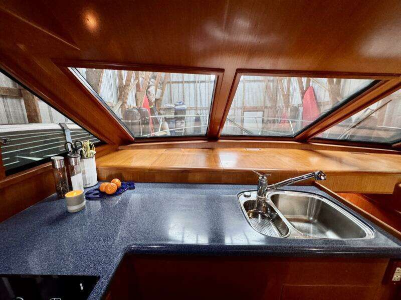 42ft Ocean Alexander Yacht For Sale