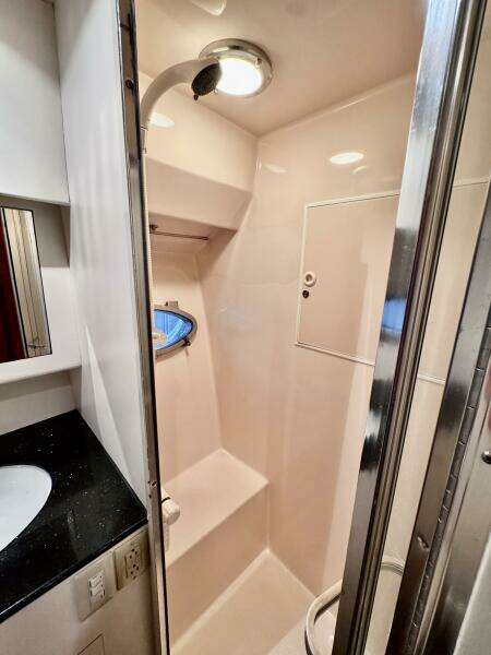 42ft Ocean Alexander Yacht For Sale