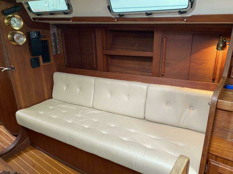 Delphinium 40ft J Boats Yacht For Sale