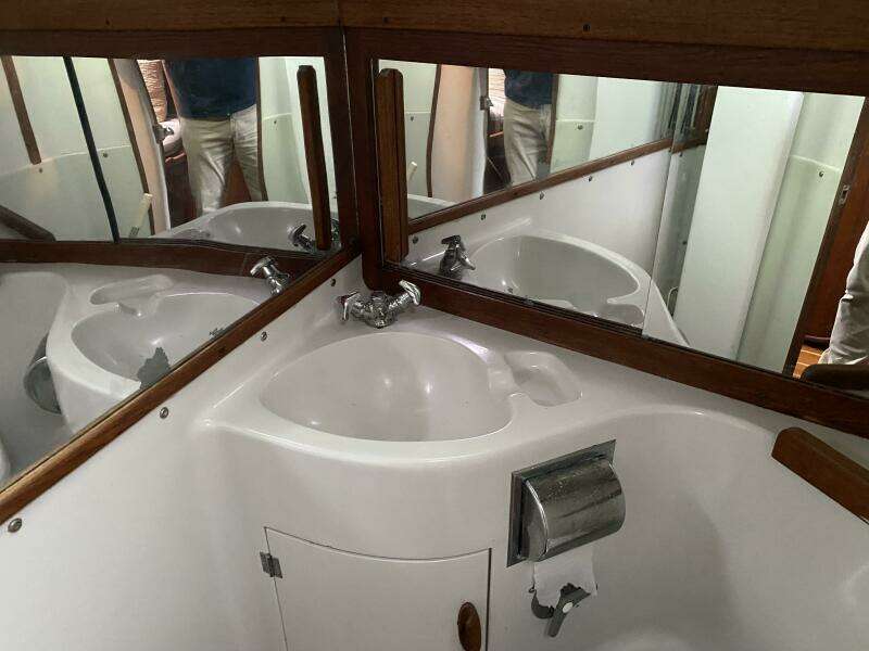 Delphinium 40ft J Boats Yacht For Sale