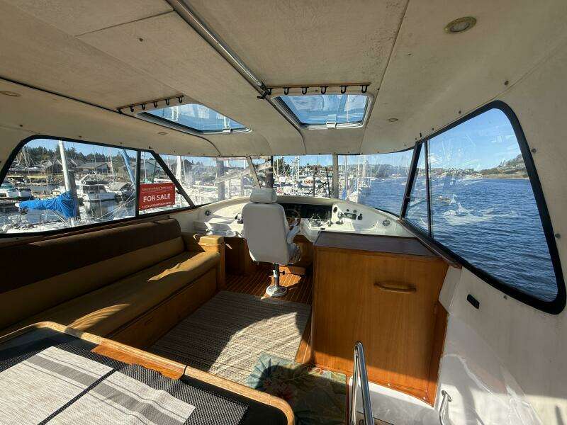 47ft Royal Pacific Yacht For Sale