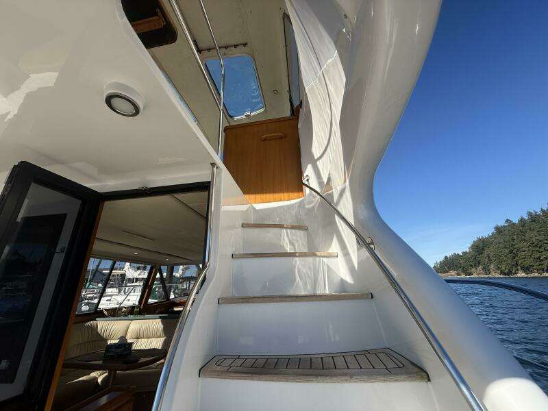 47ft Royal Pacific Yacht For Sale