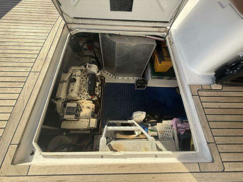 47ft Royal Pacific Yacht For Sale