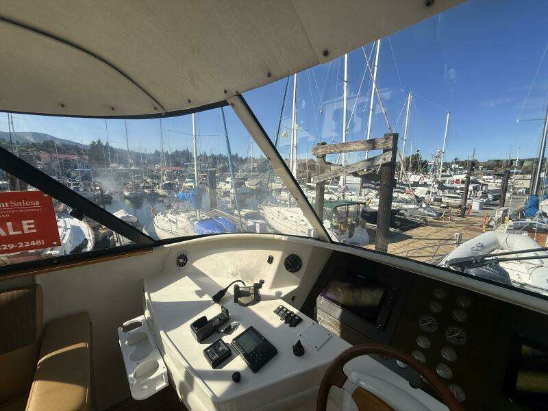 47ft Royal Pacific Yacht For Sale