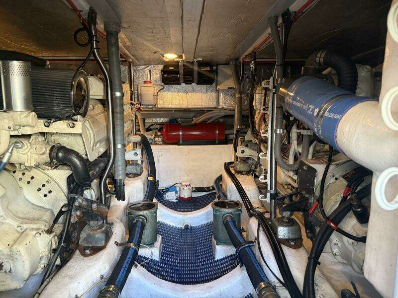 47ft Royal Pacific Yacht For Sale