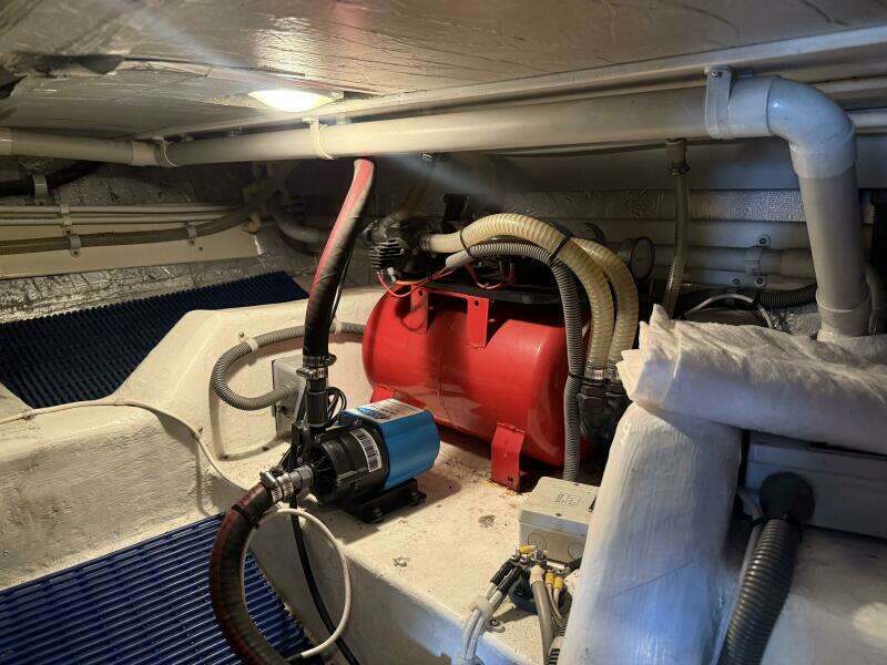 47ft Royal Pacific Yacht For Sale