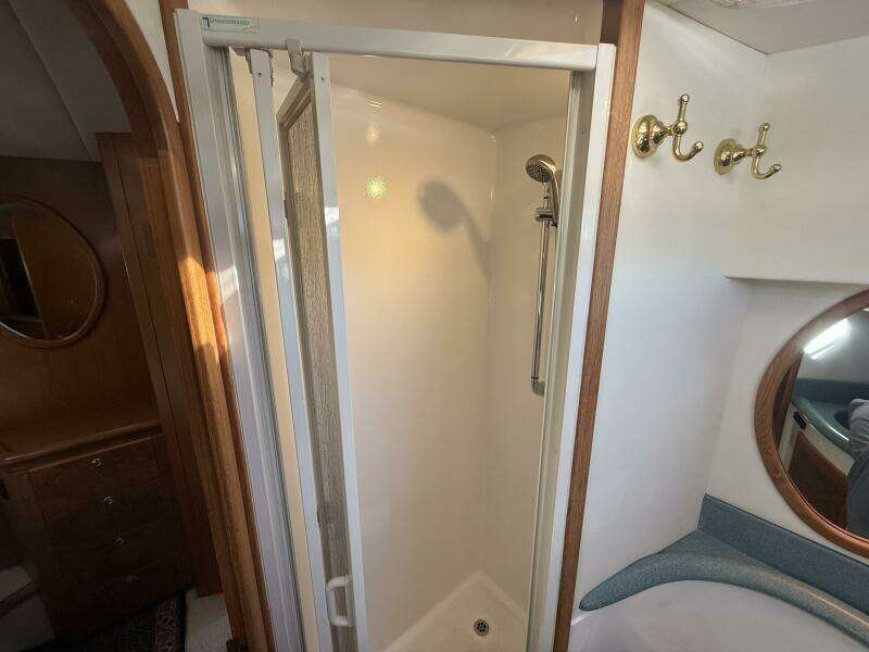 47ft Royal Pacific Yacht For Sale