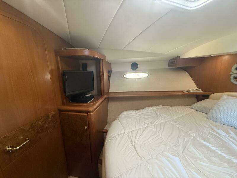 47ft Royal Pacific Yacht For Sale