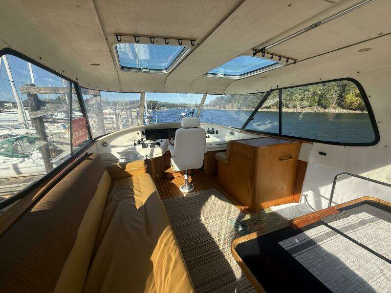 47ft Royal Pacific Yacht For Sale