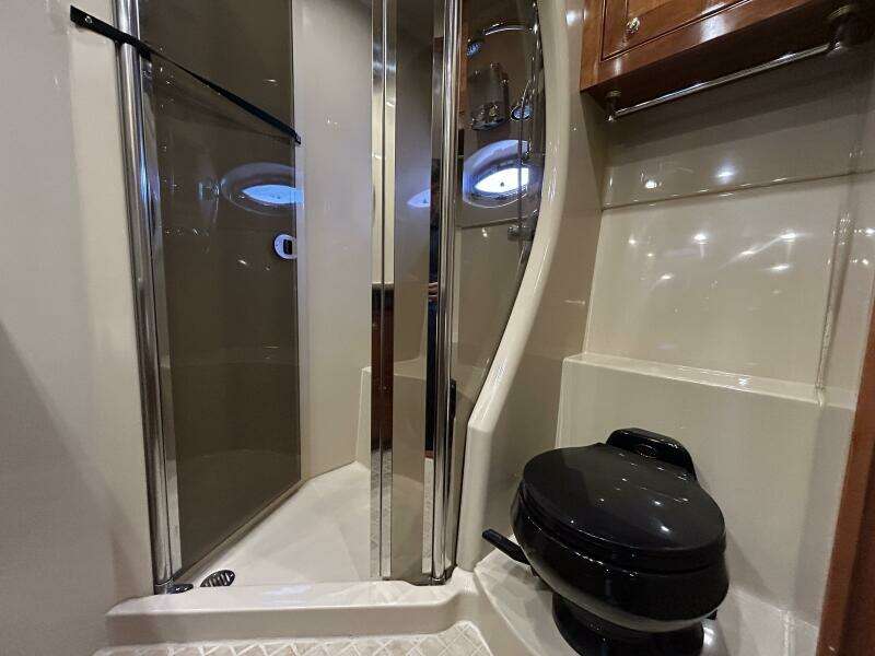 54ft Cruisers Yachts Yacht For Sale