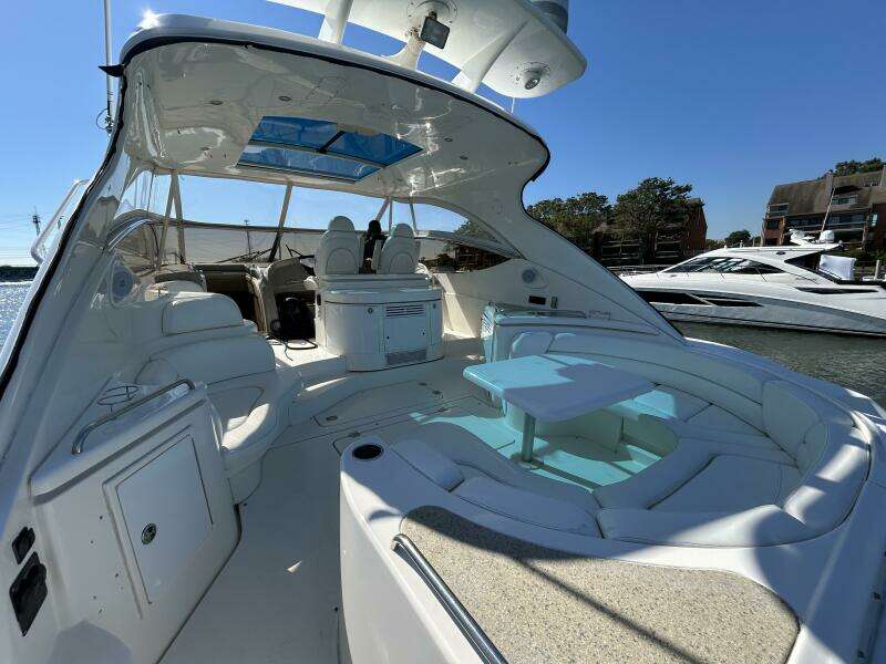 54ft Cruisers Yachts Yacht For Sale