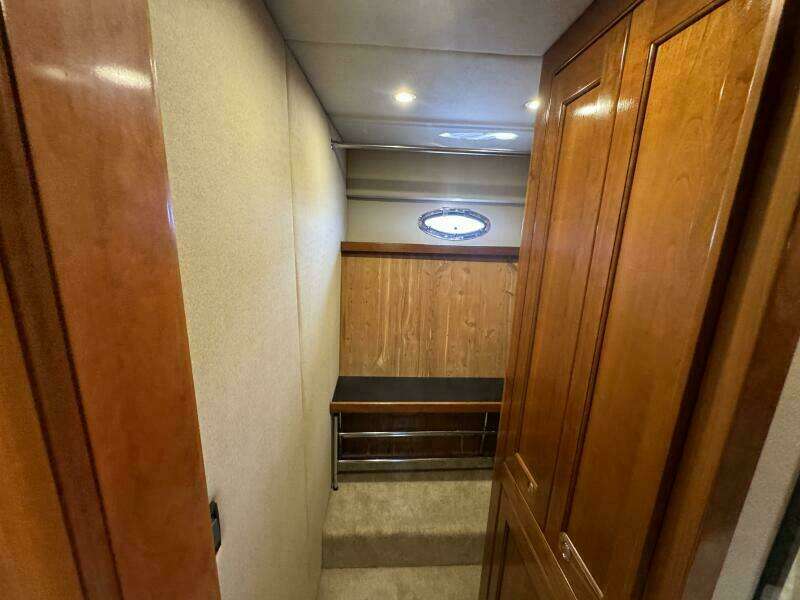 54ft Cruisers Yachts Yacht For Sale
