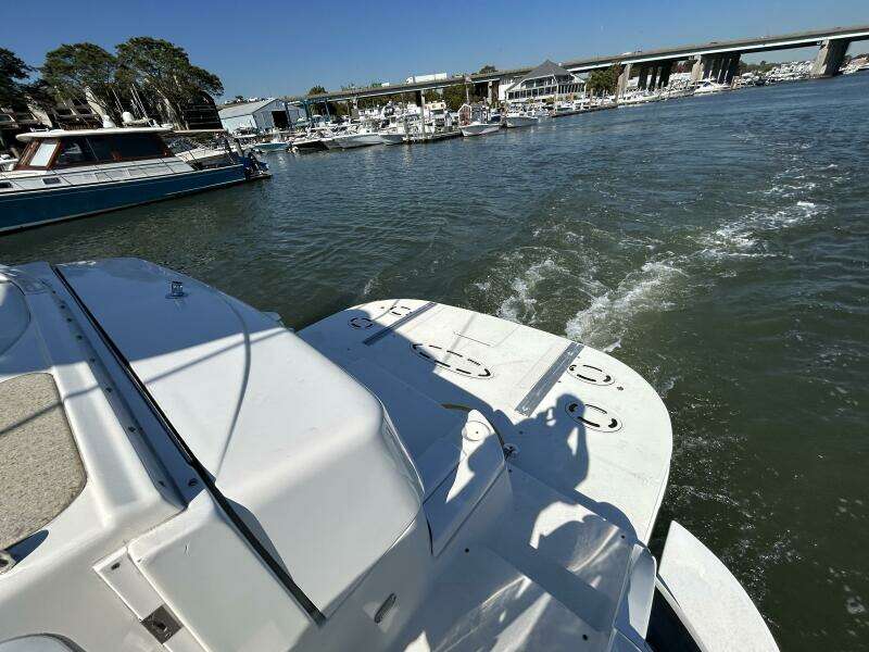 54ft Cruisers Yachts Yacht For Sale