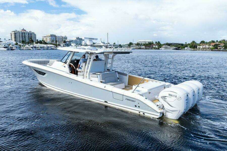 42ft Pursuit Yacht For Sale