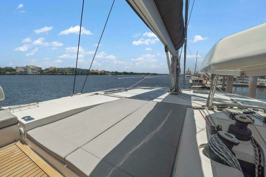 One Love  50ft Leopard Yacht For Sale