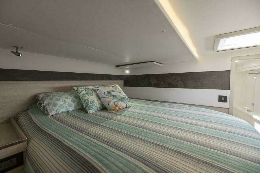 One Love  50ft Leopard Yacht For Sale